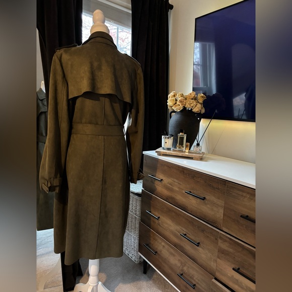 NWOT!! Philosophy Faux Suede Dark Green Women's Trench Coat - Picture 7 of 9